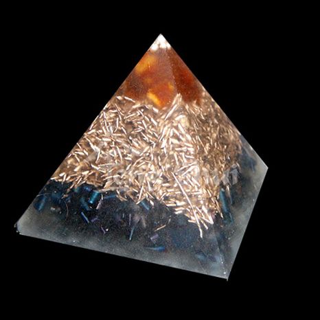 Orgonitova pyramida Jantar 4.8 cm