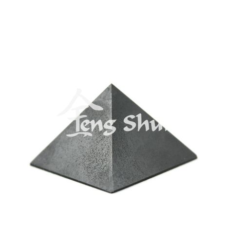Pyramida Šungit 3.4cm
